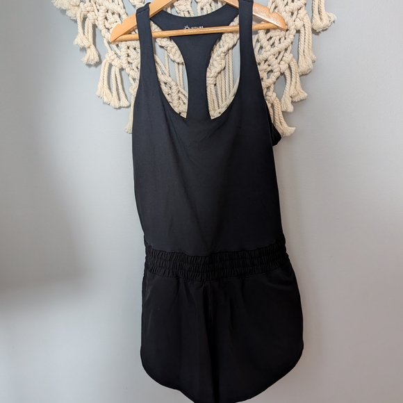 Offline Aerie Black Shorts Romper Racerback Medium Athletic Casual Jumpsuit - Picture 2 of 8